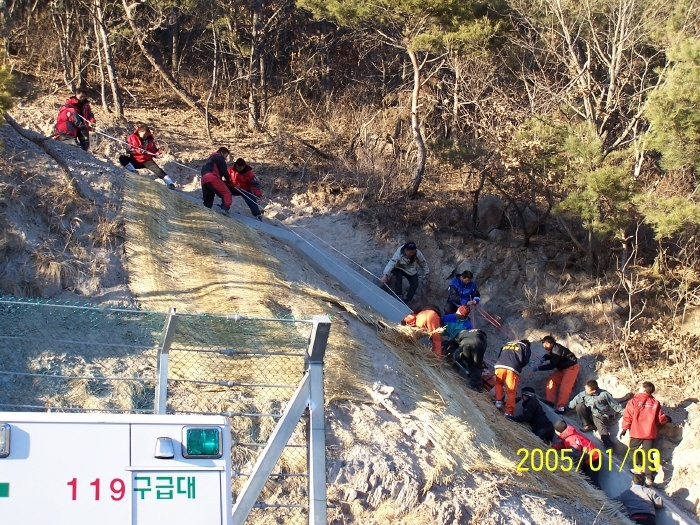20-1 045.jpg