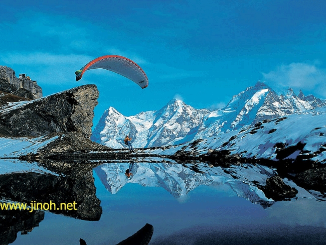 ad9.gif